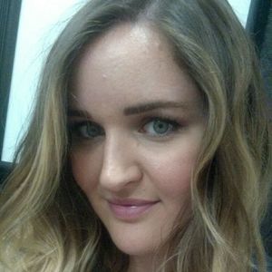 Meet your Posher, Becca